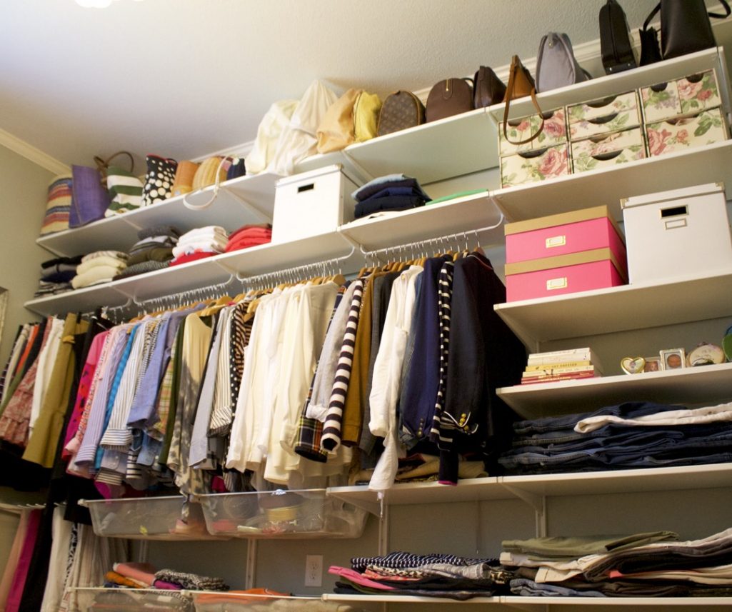3 easy steps to organize your closet