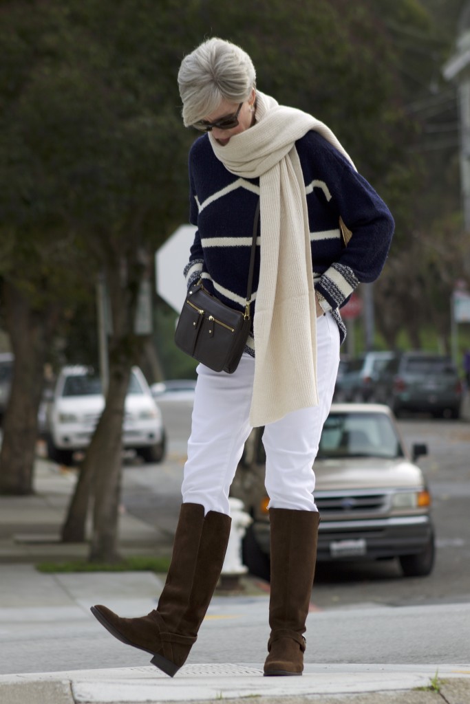 white jeans christmas outfit