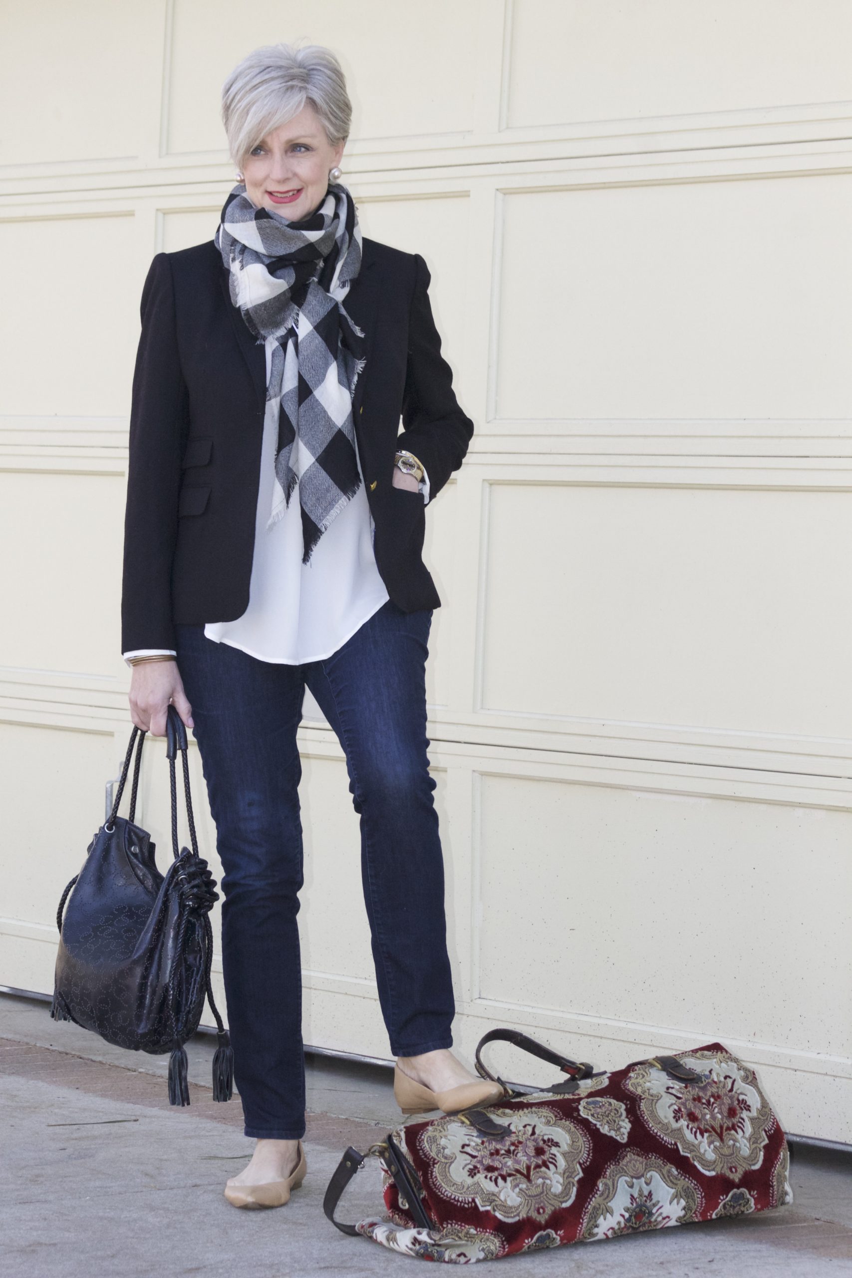 How to Build a Travel Outfit: 5 Fall Travel Outfit Ideas