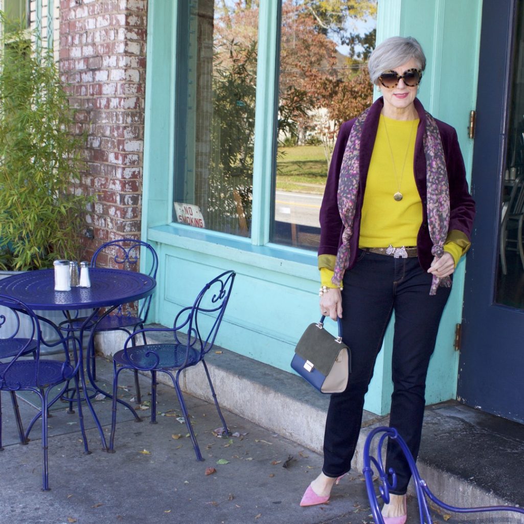jcrew velvet blazer, ann taylor modern skinny denim, j.crew italian cashmere, pink suede pumps