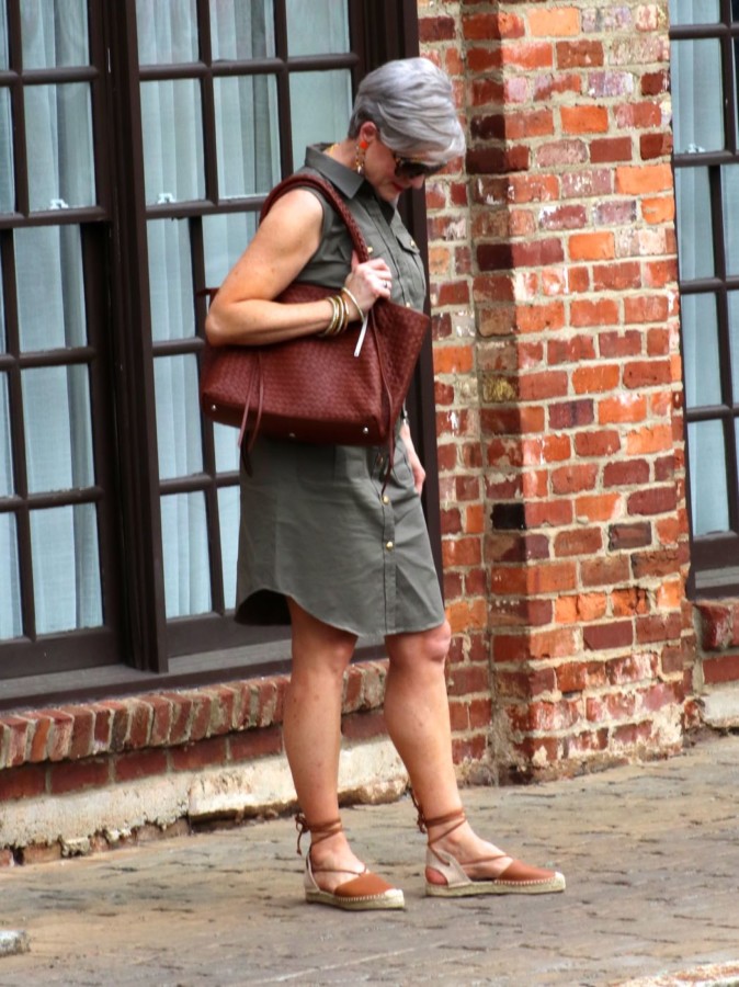 ralph lauren trench dress, ralph lauren gold belt, soludos espadrilles, tory burch necklace, tory burch earrings,