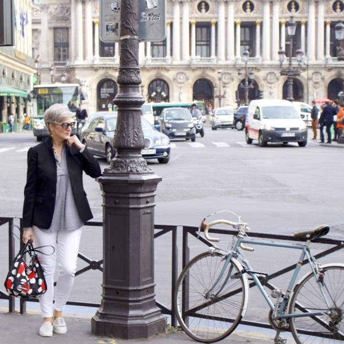 paris in black and white
