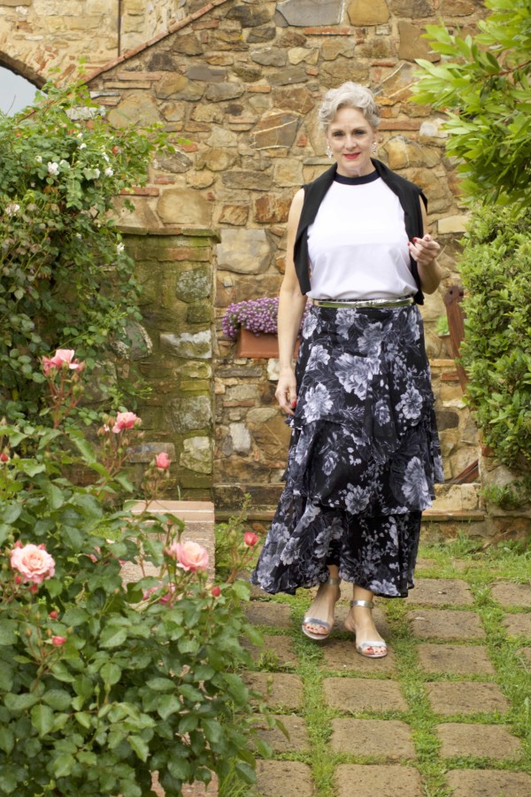 I.N.C. black and white maxi skir