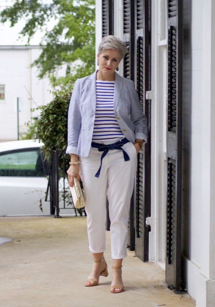 how to wear stripes