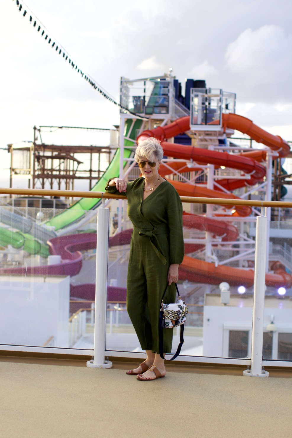 cruise wear day and night