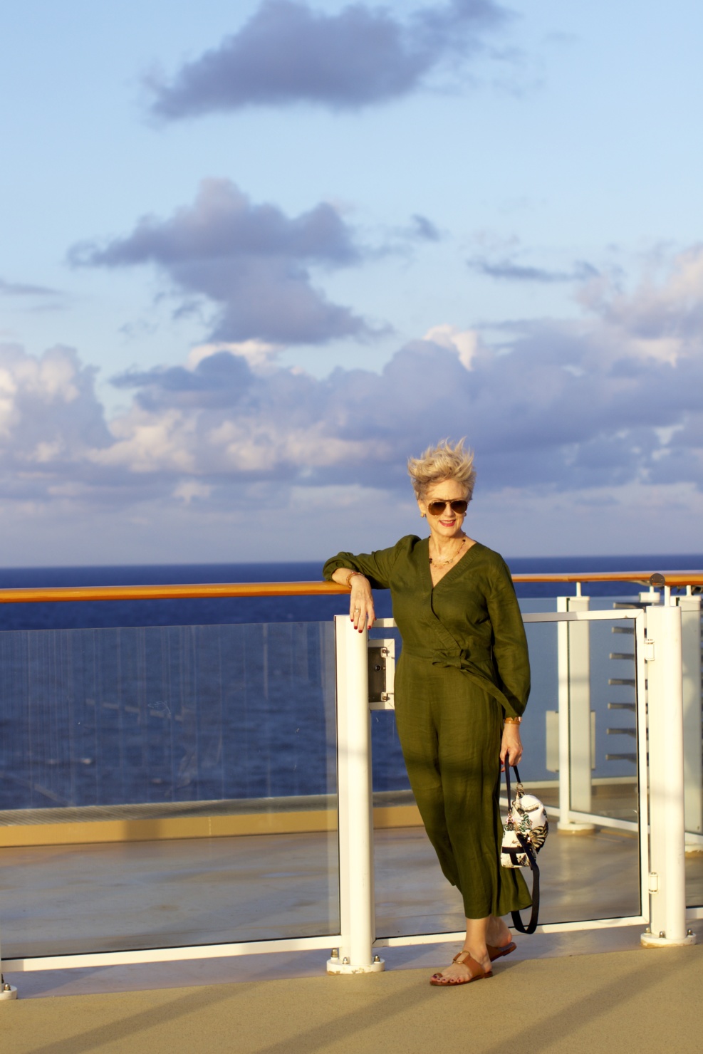 cruise wear day and night