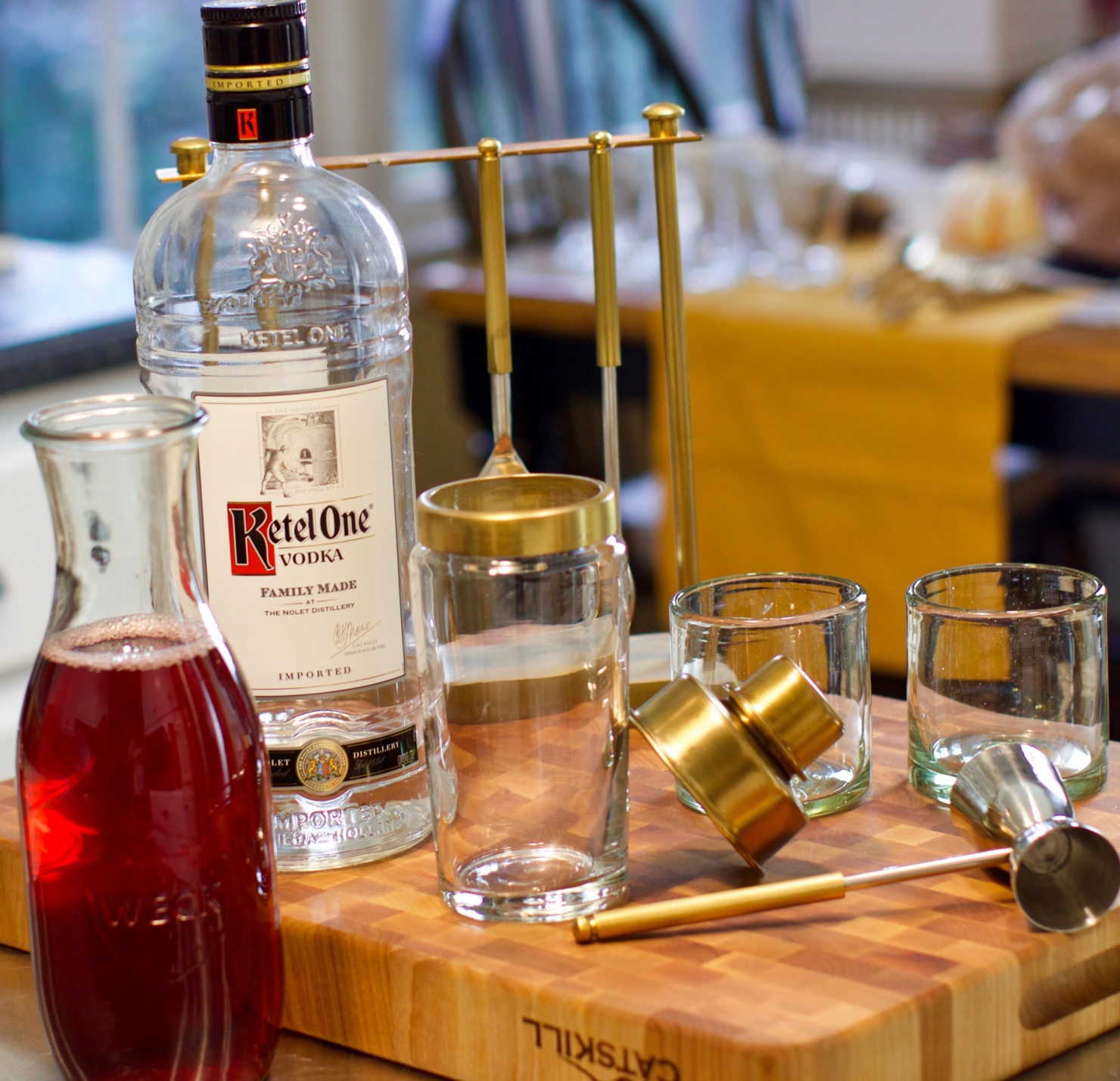 cranberry and vodka cocktail