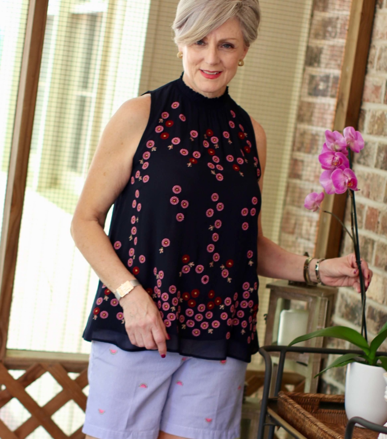 summer tops and summer shorts