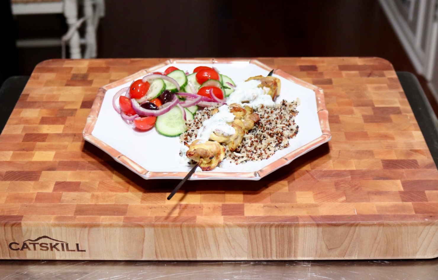 chicken tzatziki bowl