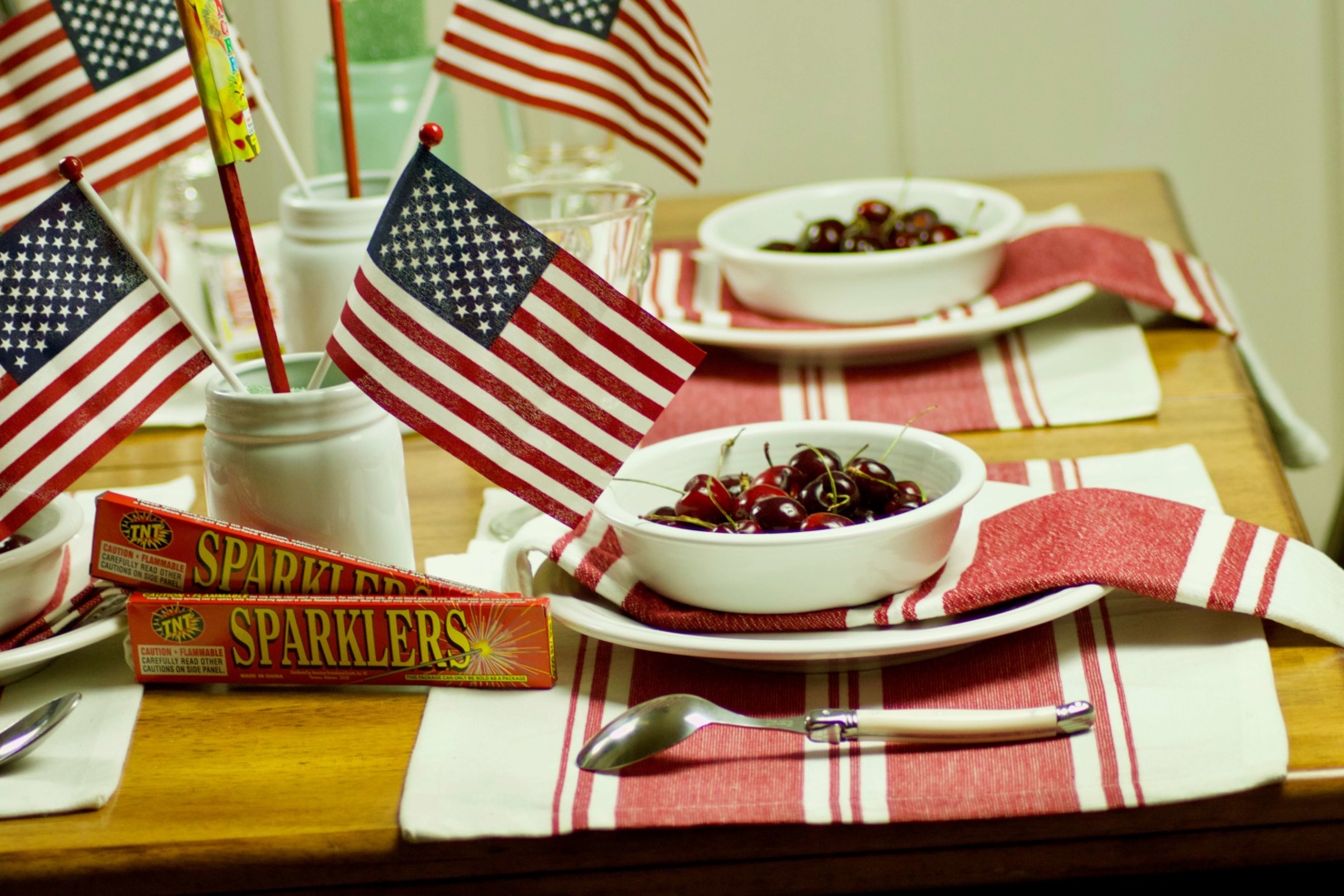 patriotic tablescape