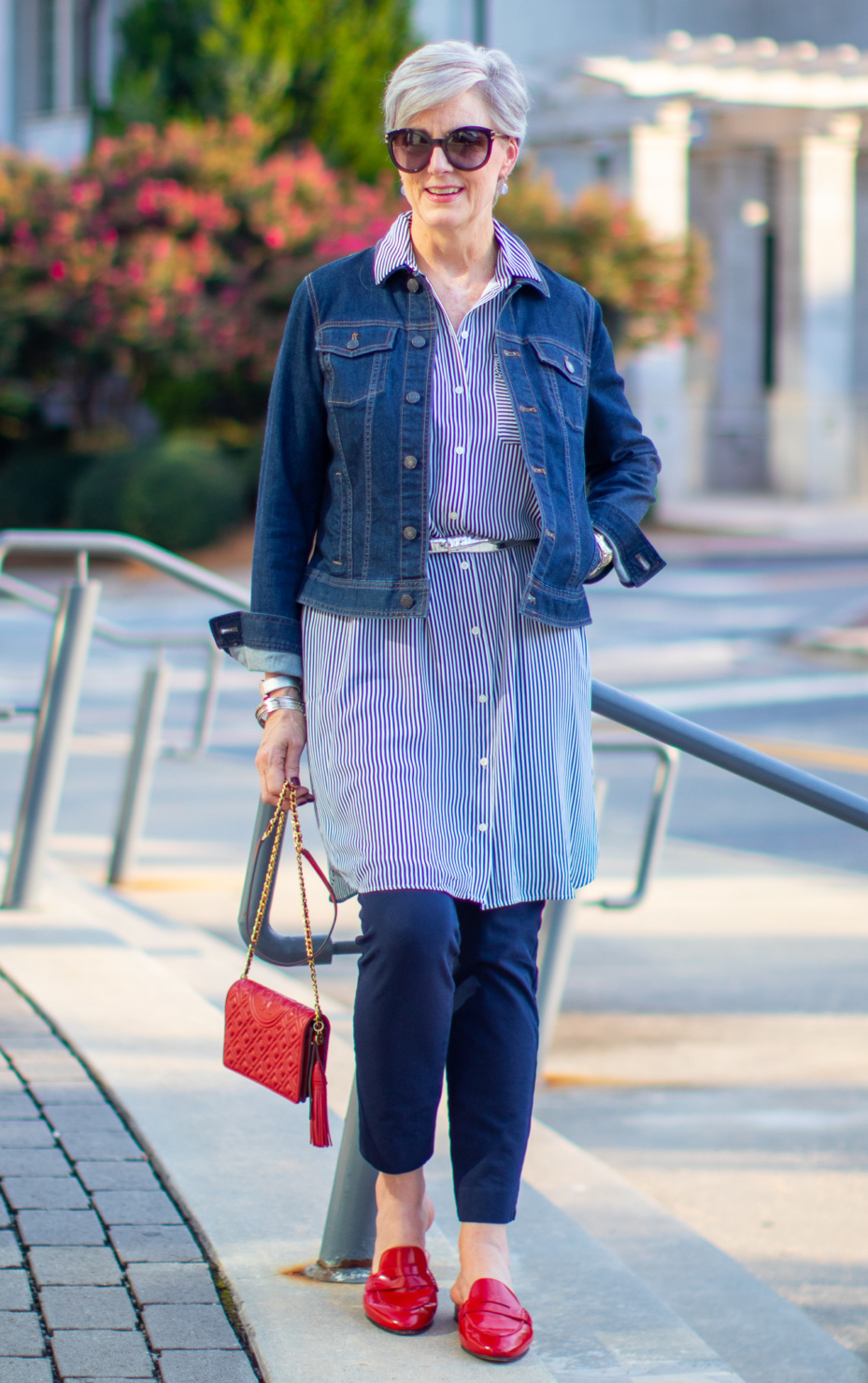 how to wear a shirtdress in the fall