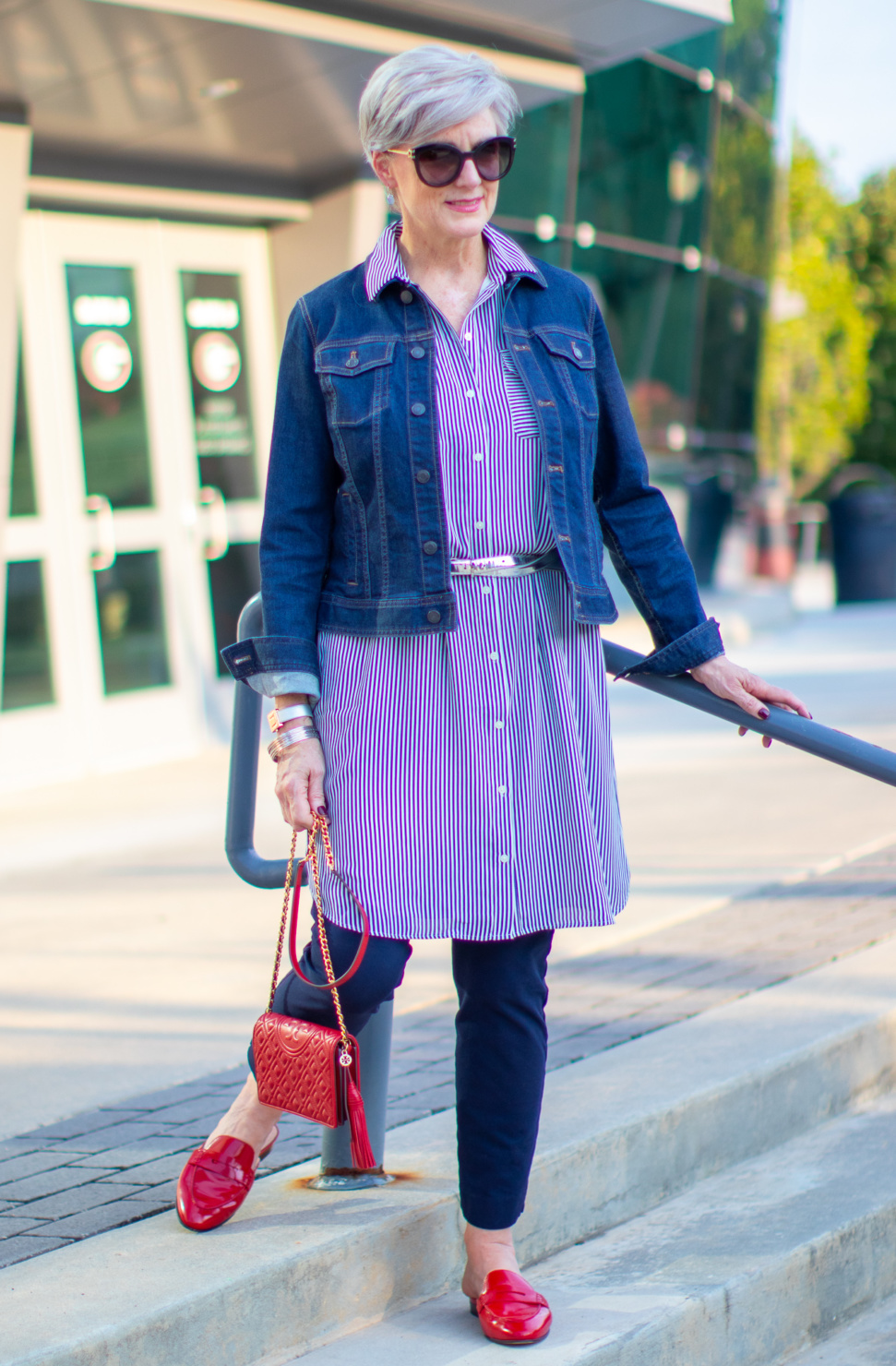 how to wear a shirtdress in the fall