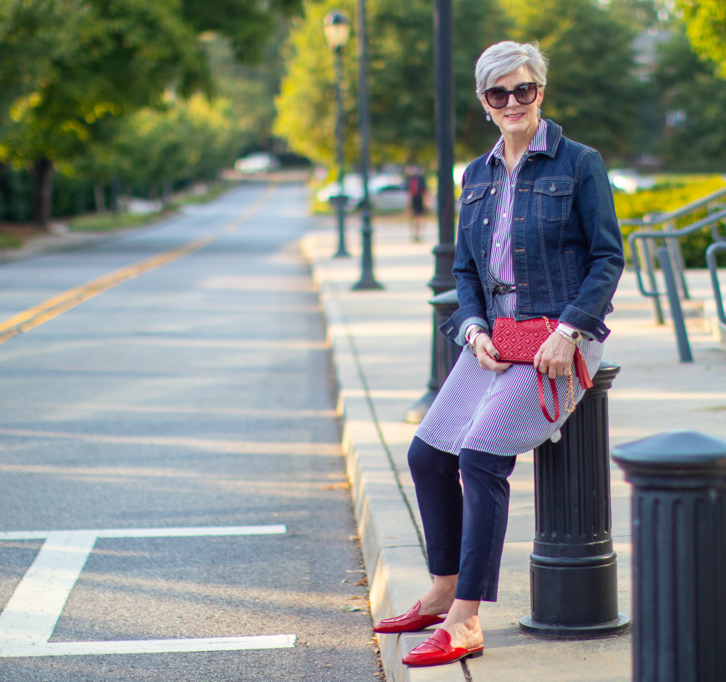 how to wear a shirtdress in the fall