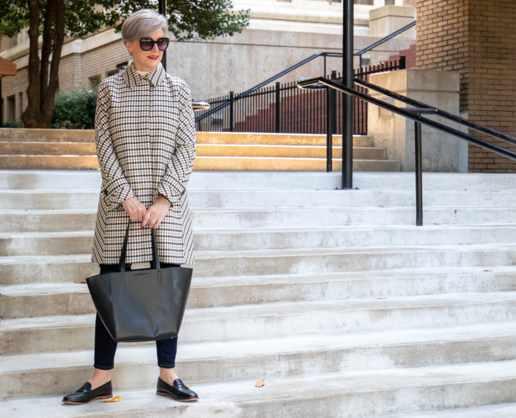 5 chic, classy and classic outfits