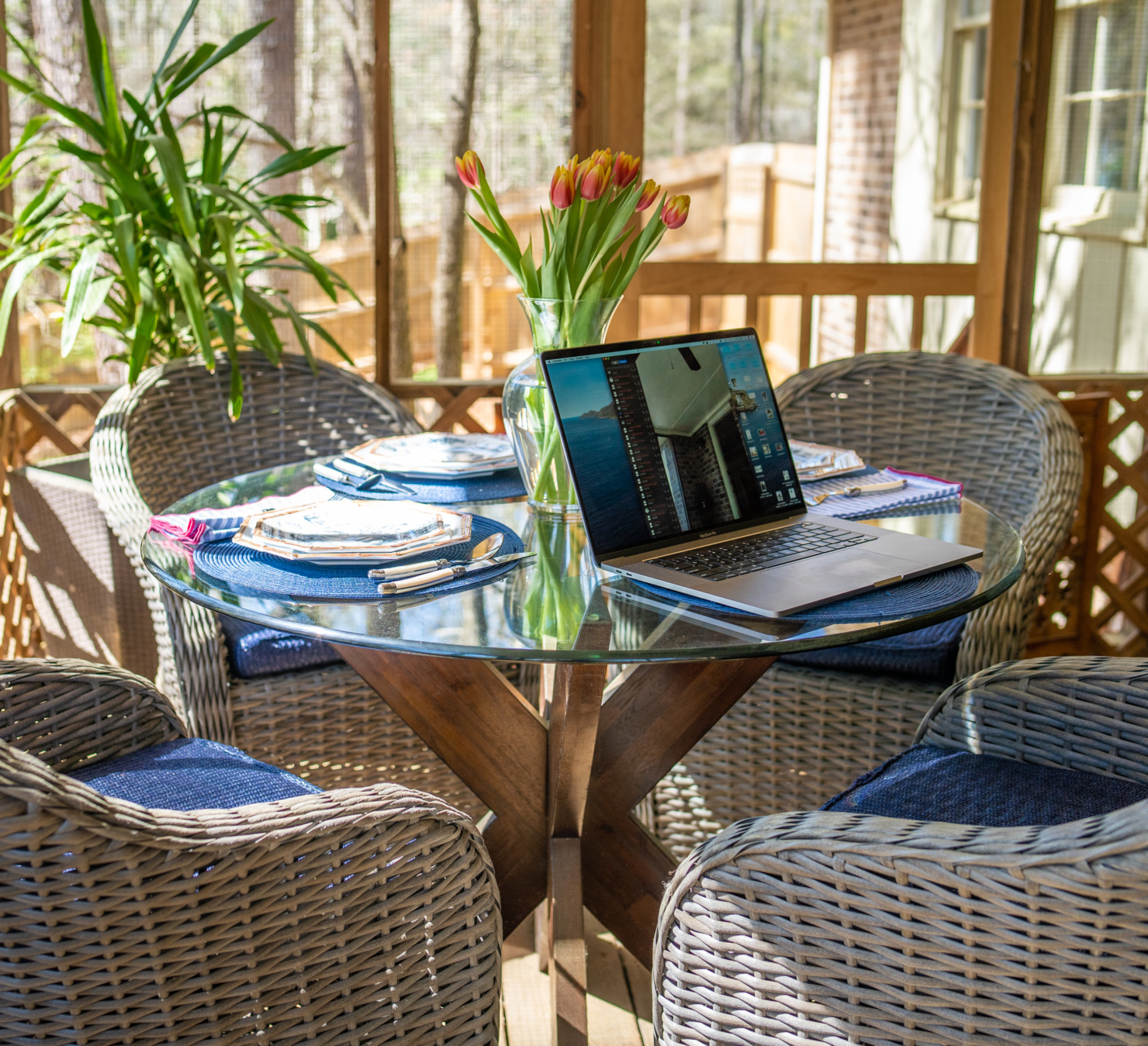 how to host a virtual dinner party