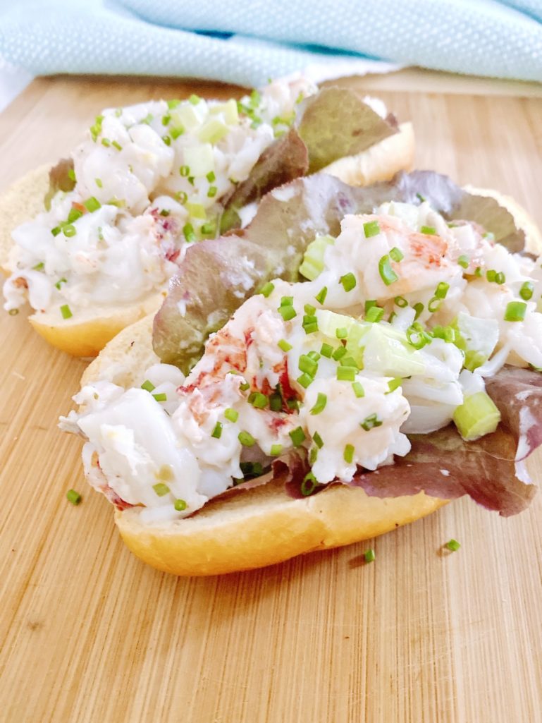 how to make a lobster roll | kelly’s kitchen