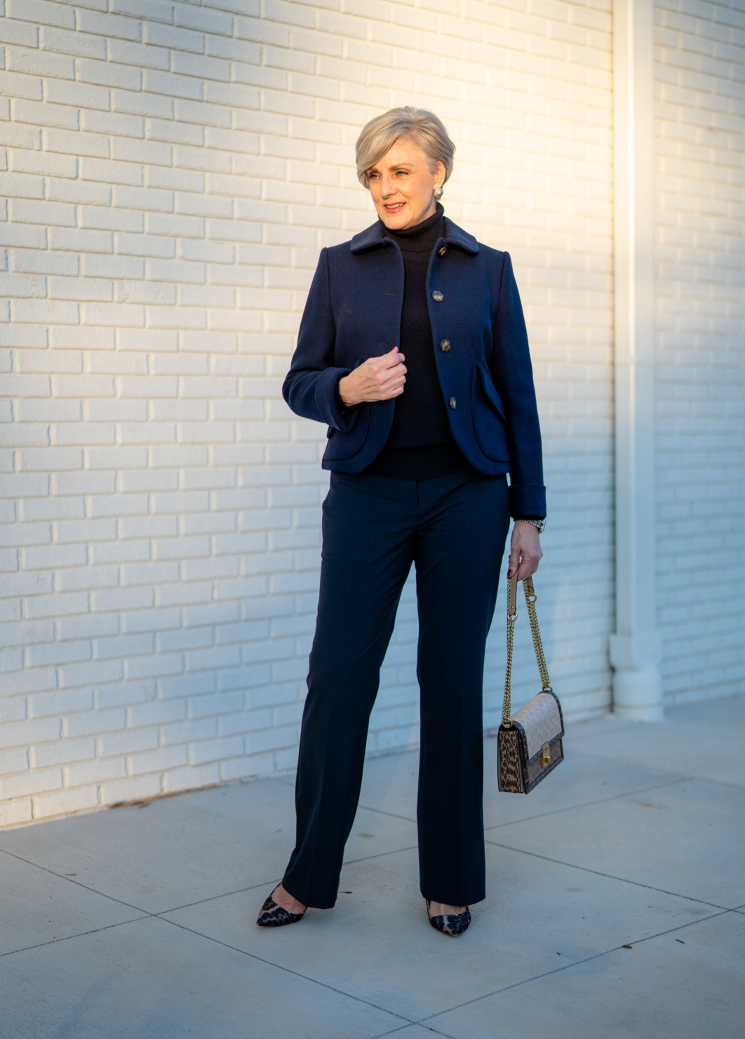 monochromatic outfit idea