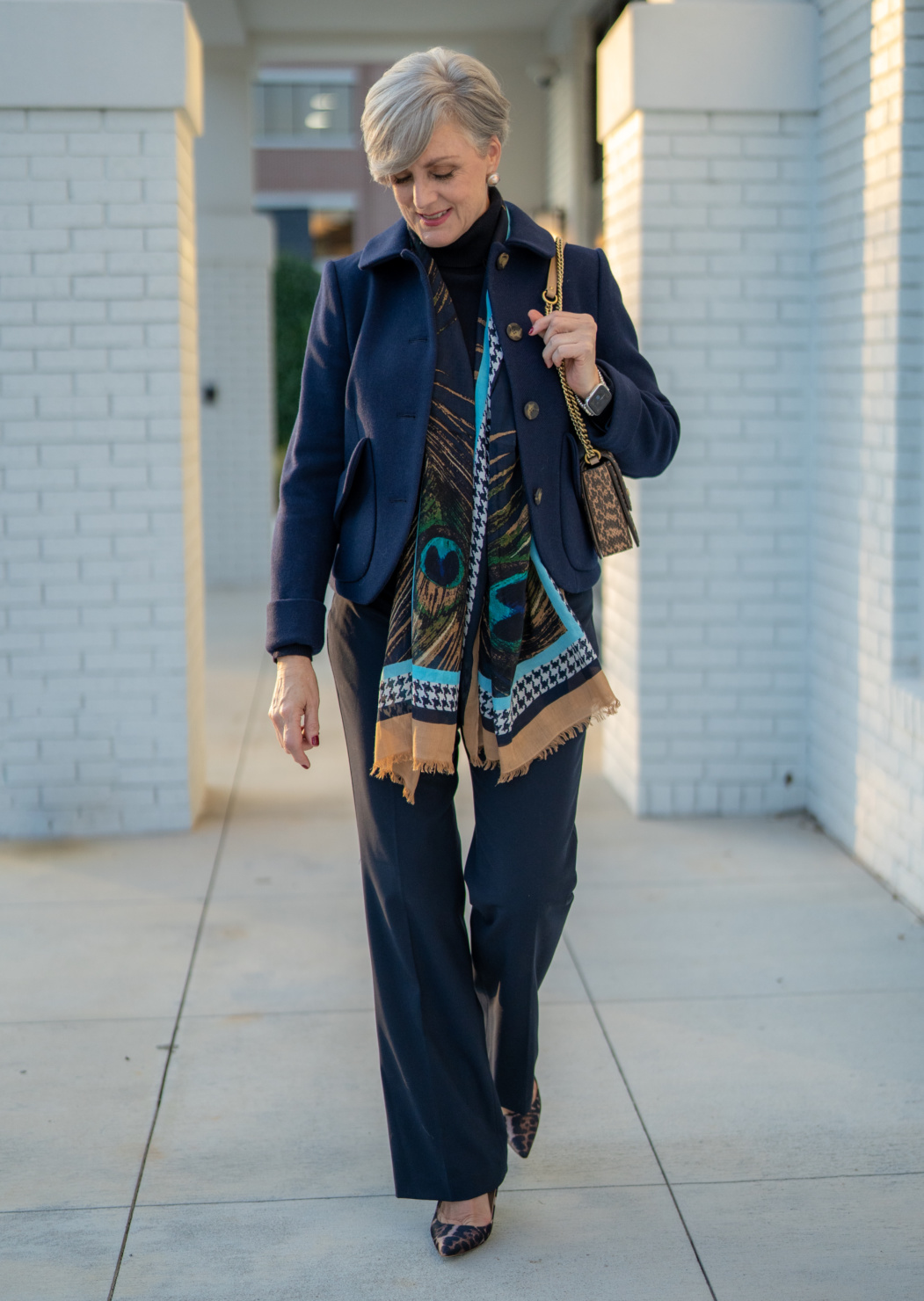monochromatic outfit idea