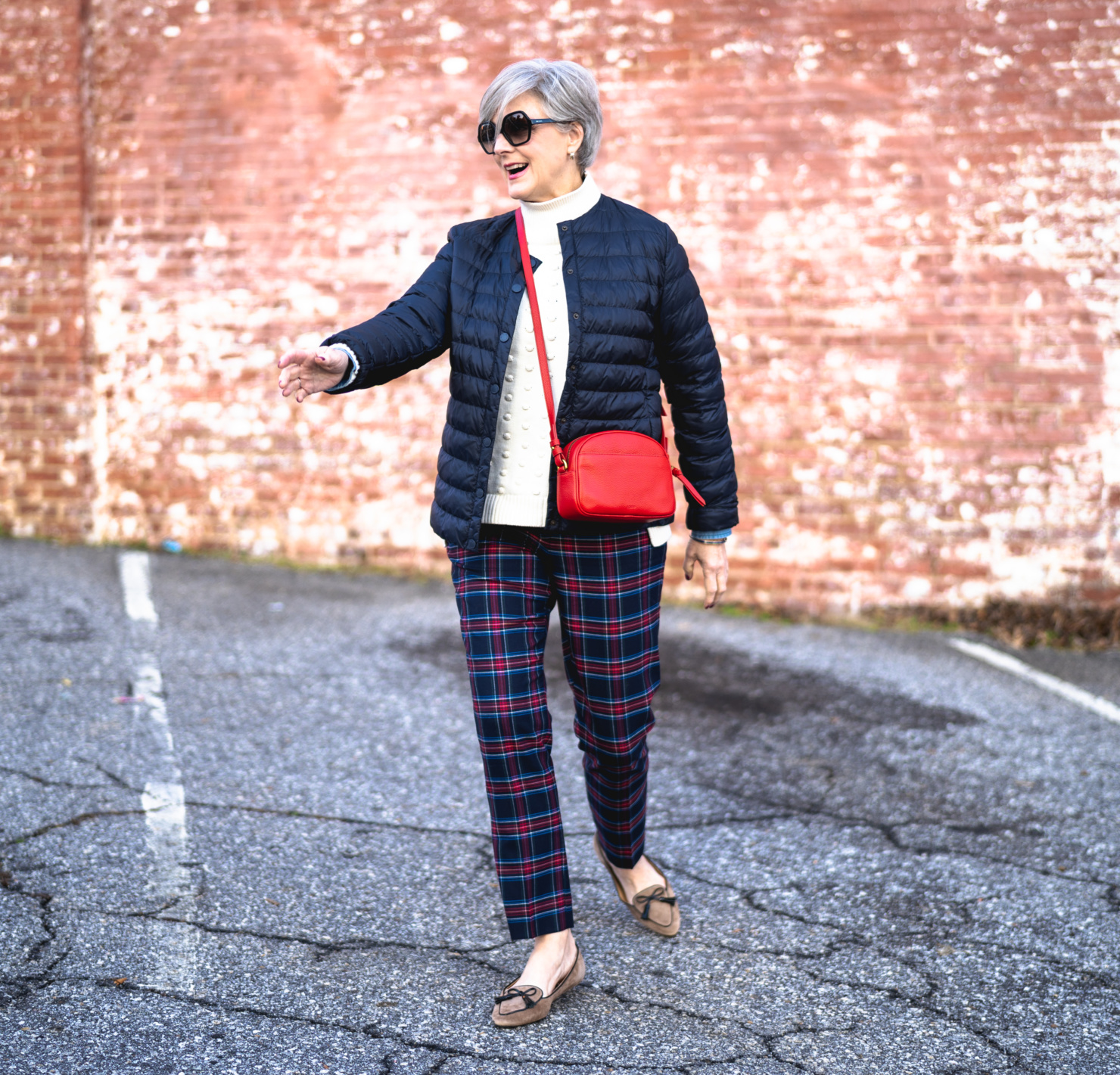 how to wear plaid