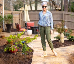 outfits fit for a backyard barbecue