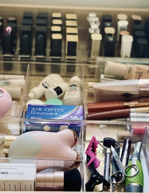 lipstick organizer