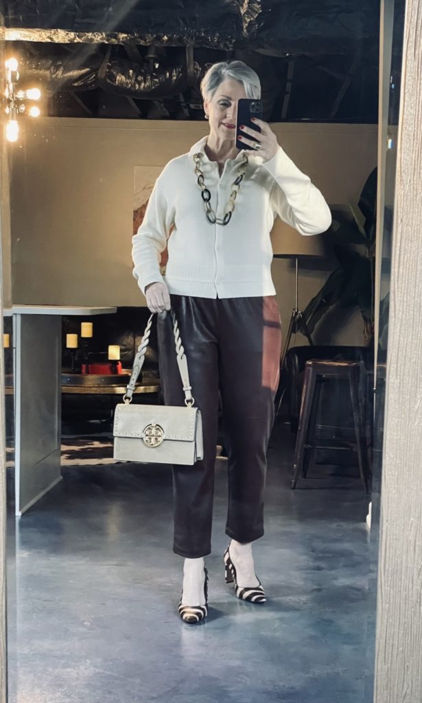 Daily Look 2.13.22
