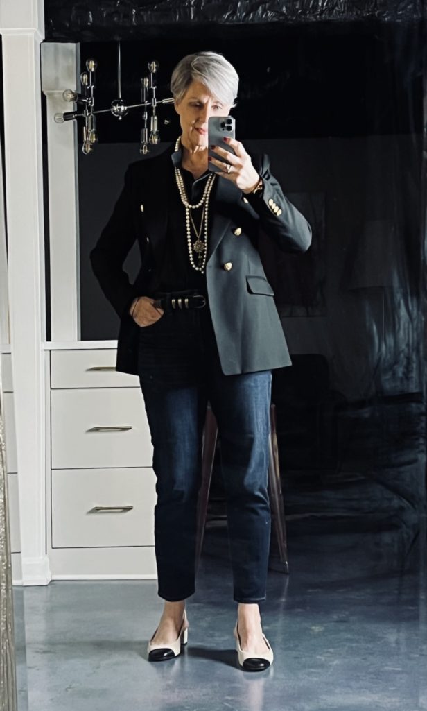 Daily Look 2.27.22