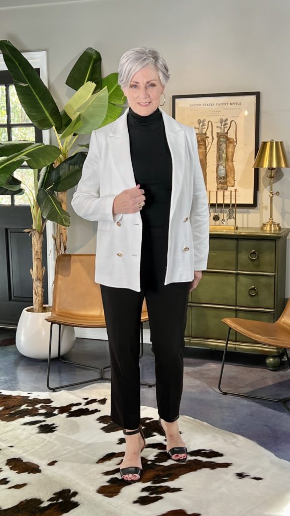 Daily Look 4.8.22