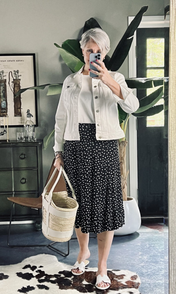 Daily Look 4.13.22