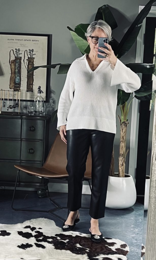 Daily Look 4.16.22