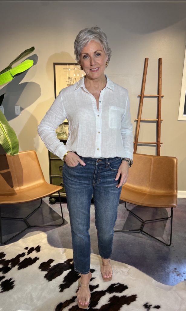 Daily Look 4.27.22