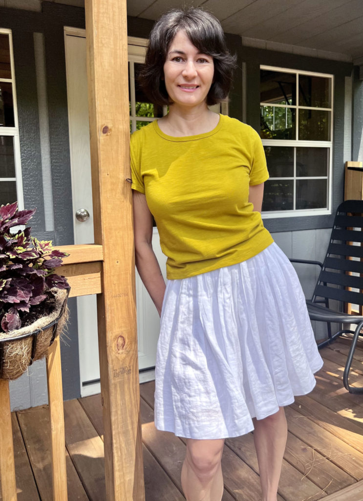 What the Mini Skirt Trend Means For Petites