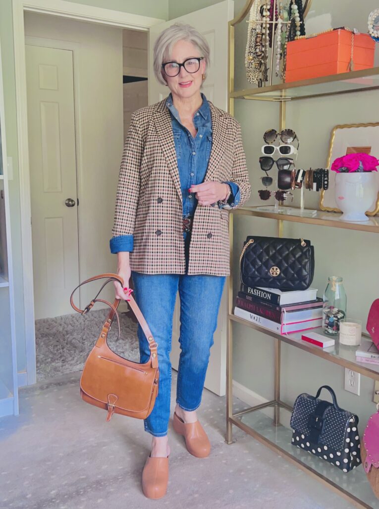 Daily Look 9.15.22