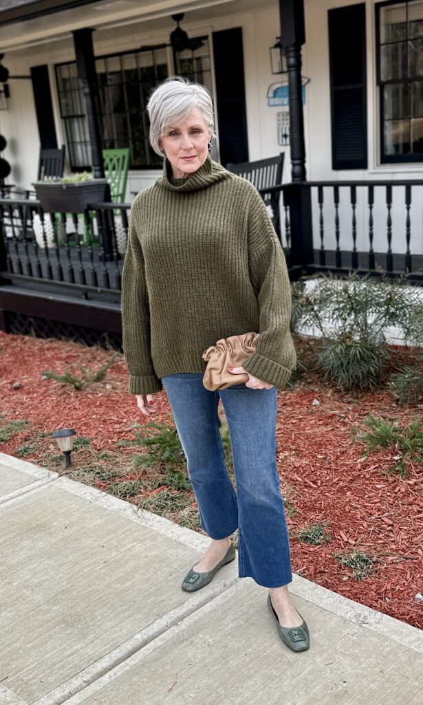 Daily Look 2.10.23