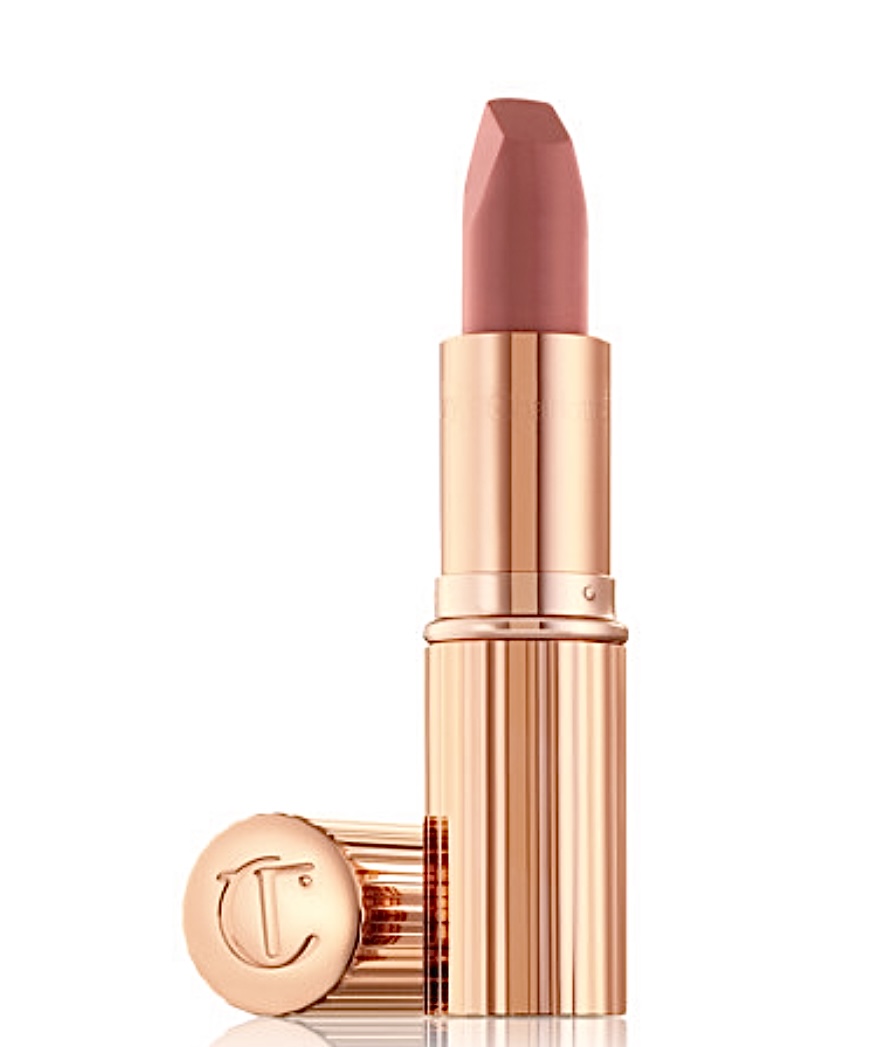 iconic makeup 15