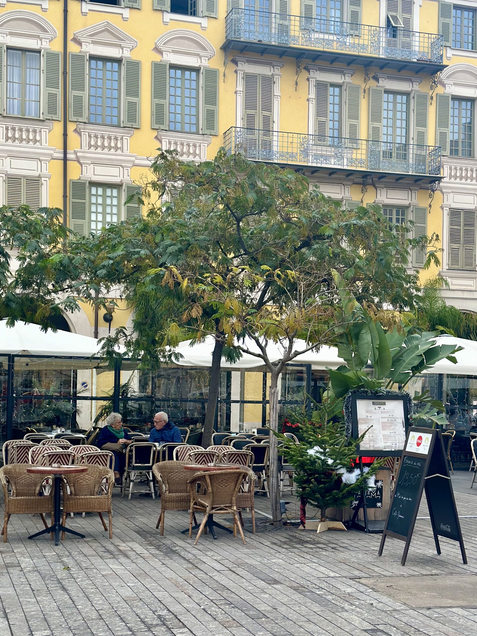 Nice Cafe
