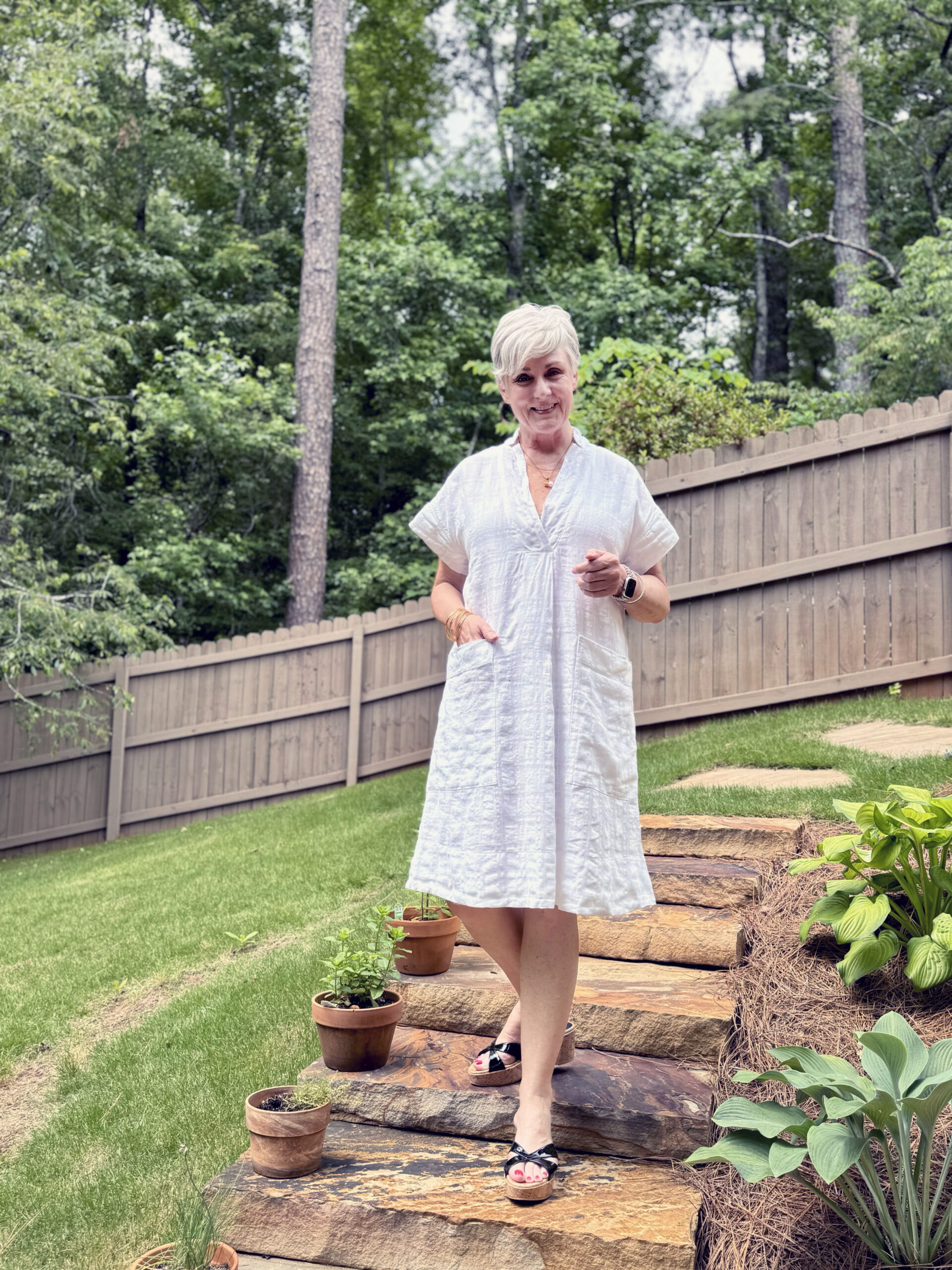 linen dress outfit