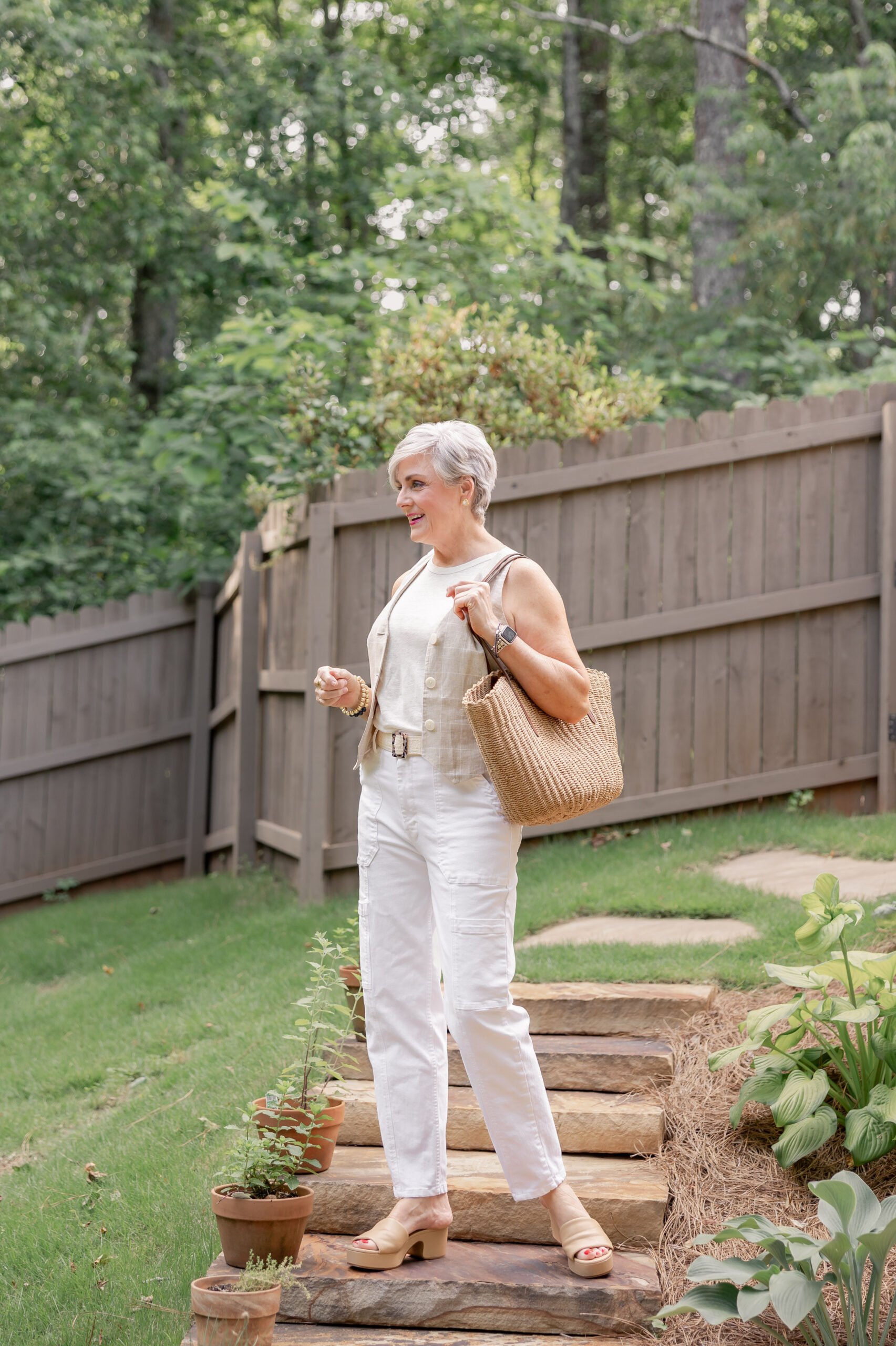 Beth SAACA | April + May 2024 linen summer fashion