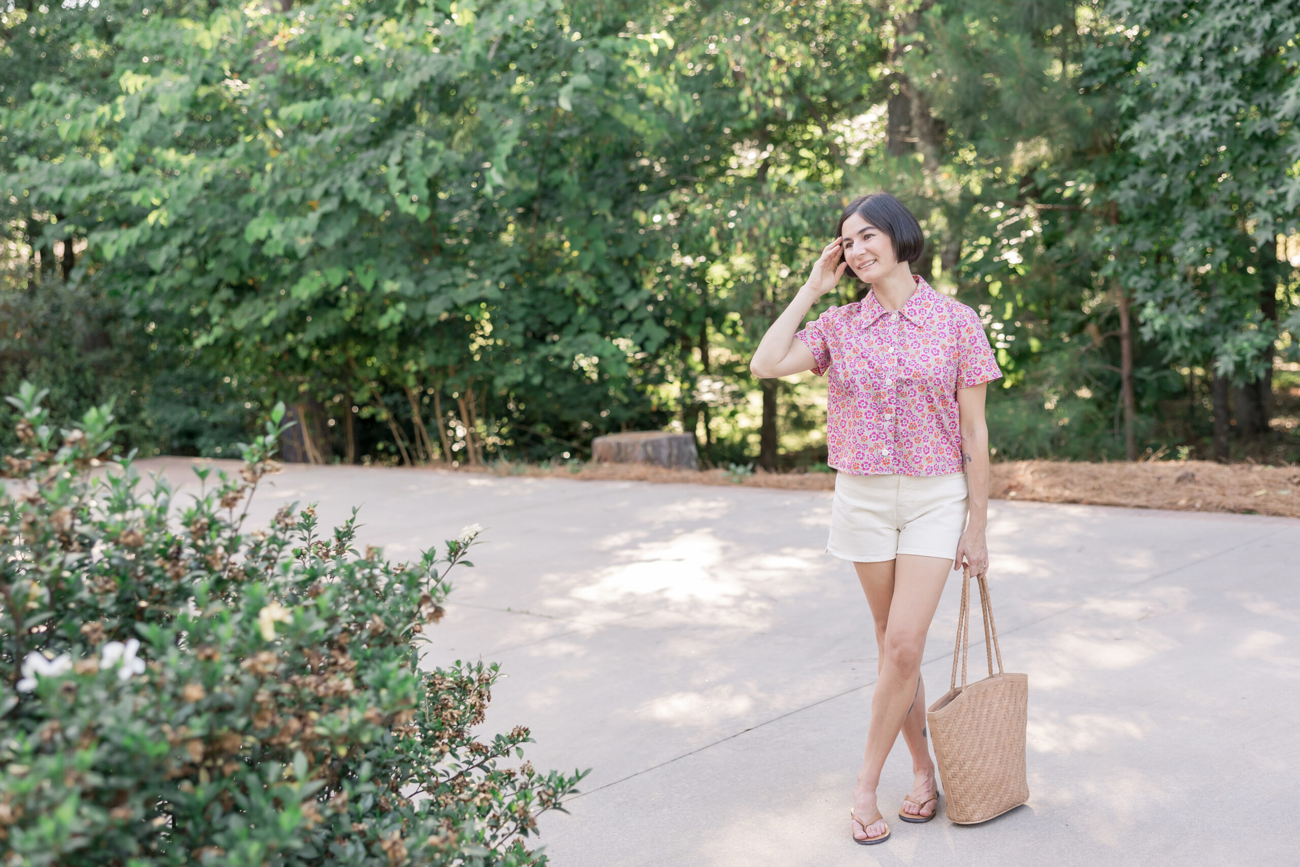 Beth SAACA | June + July 2024 shorts summer outfit idea