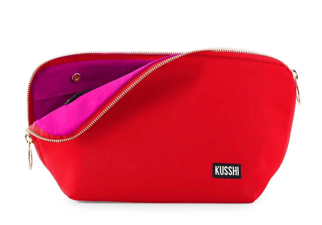 makeup brushes 3 Kusshi makeup bag