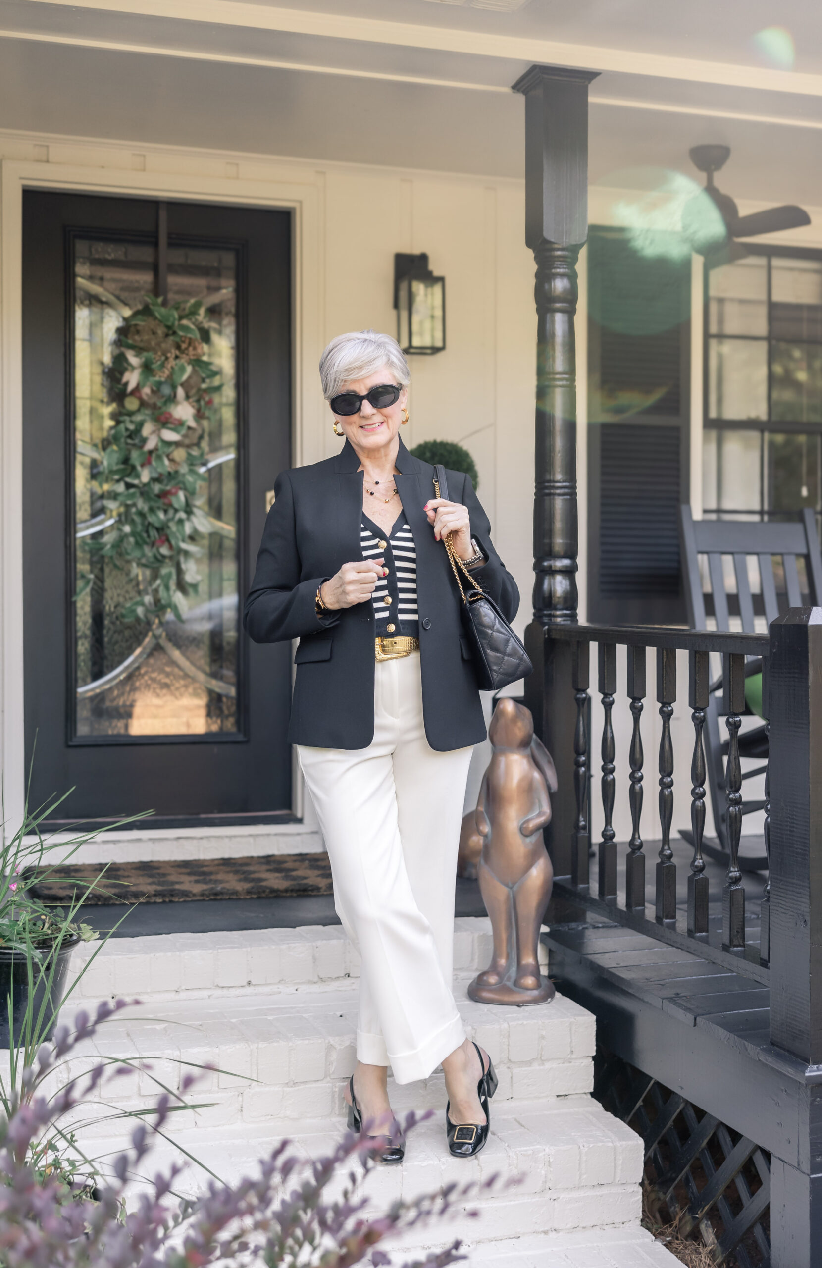Black and White Outfits women over 50
