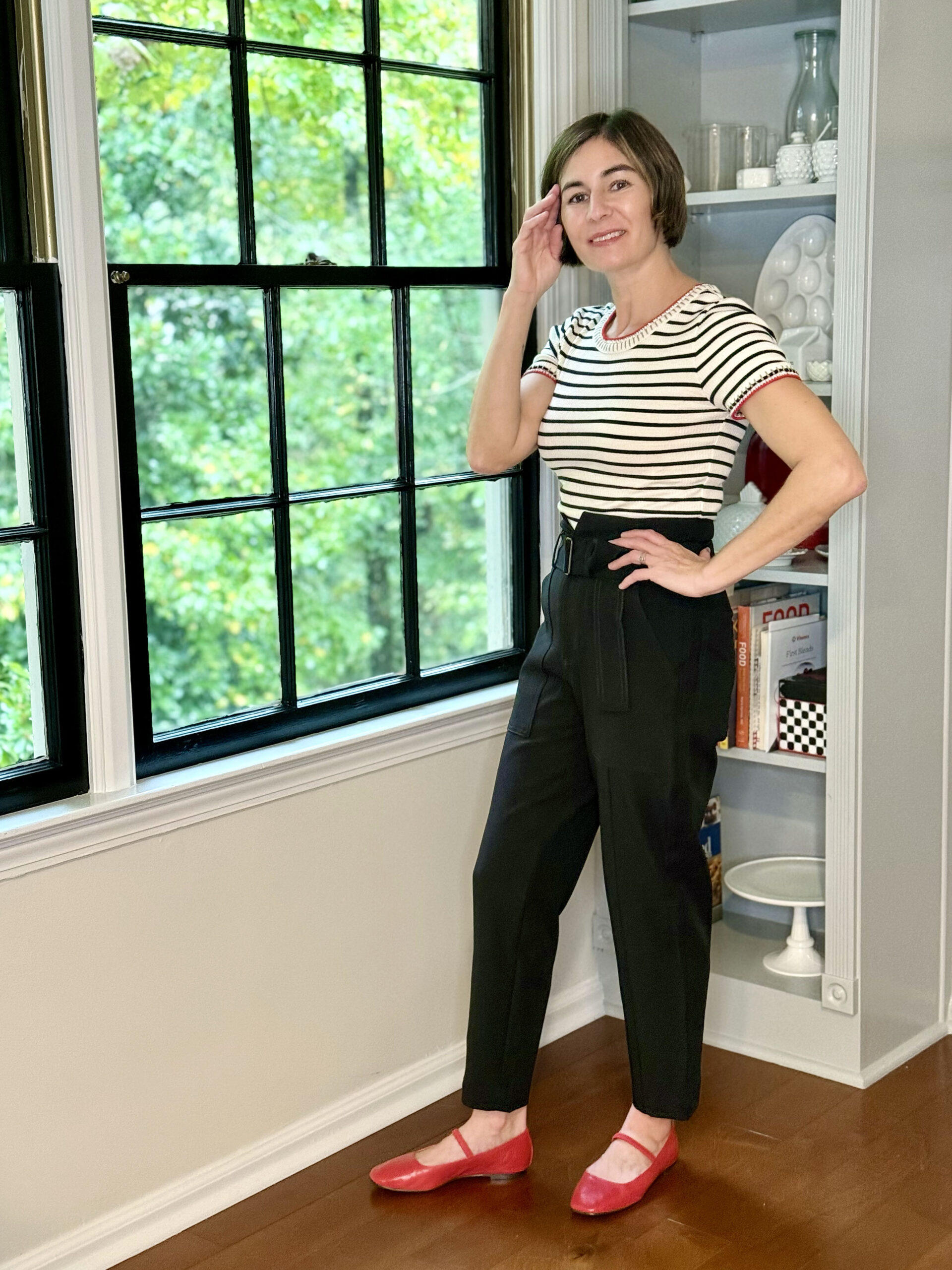 striped tee and pants outfit