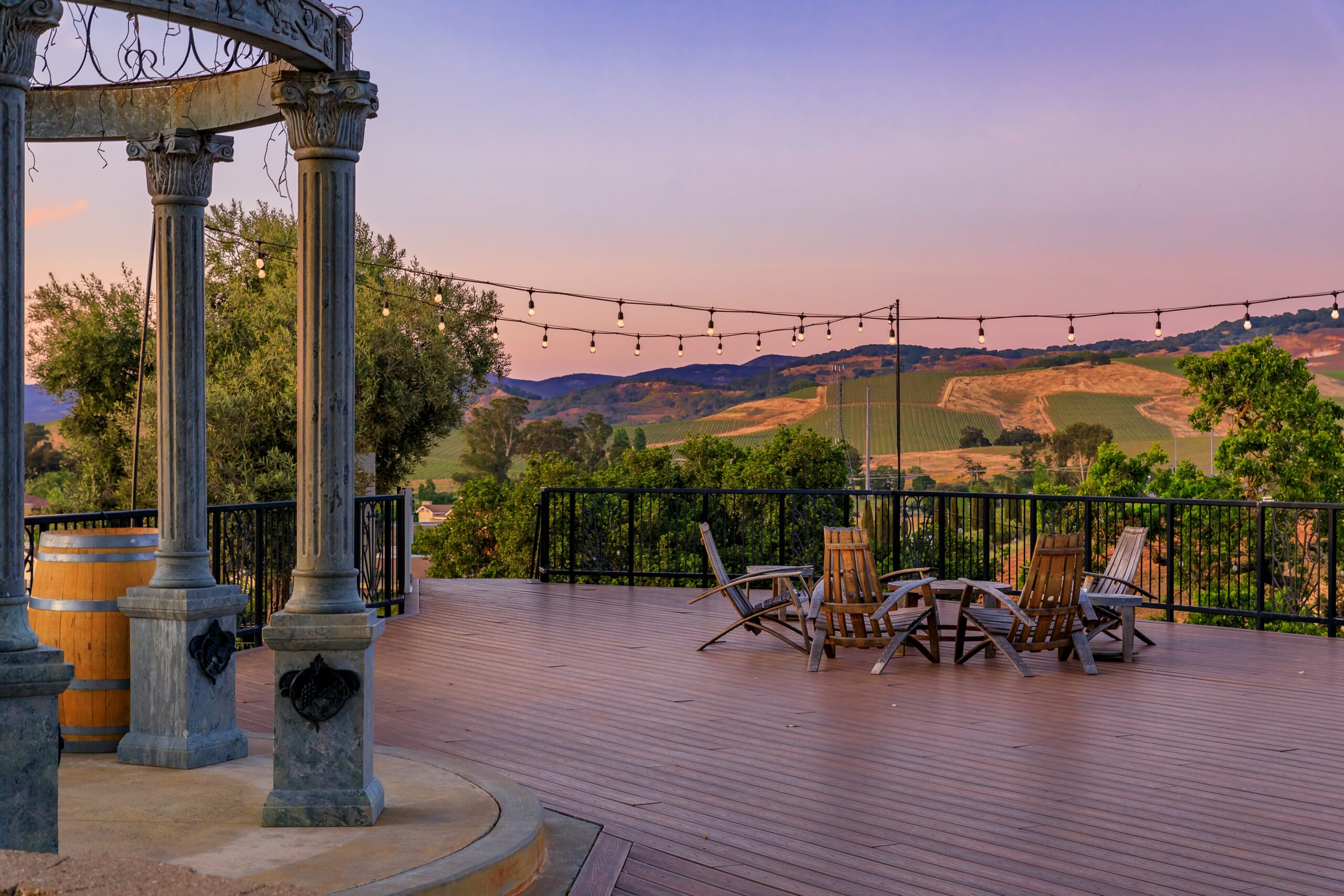 Outdoor,Al,Fresco,Chairs,And,Table,On,A,Wooden,Deck Al Fresco deck