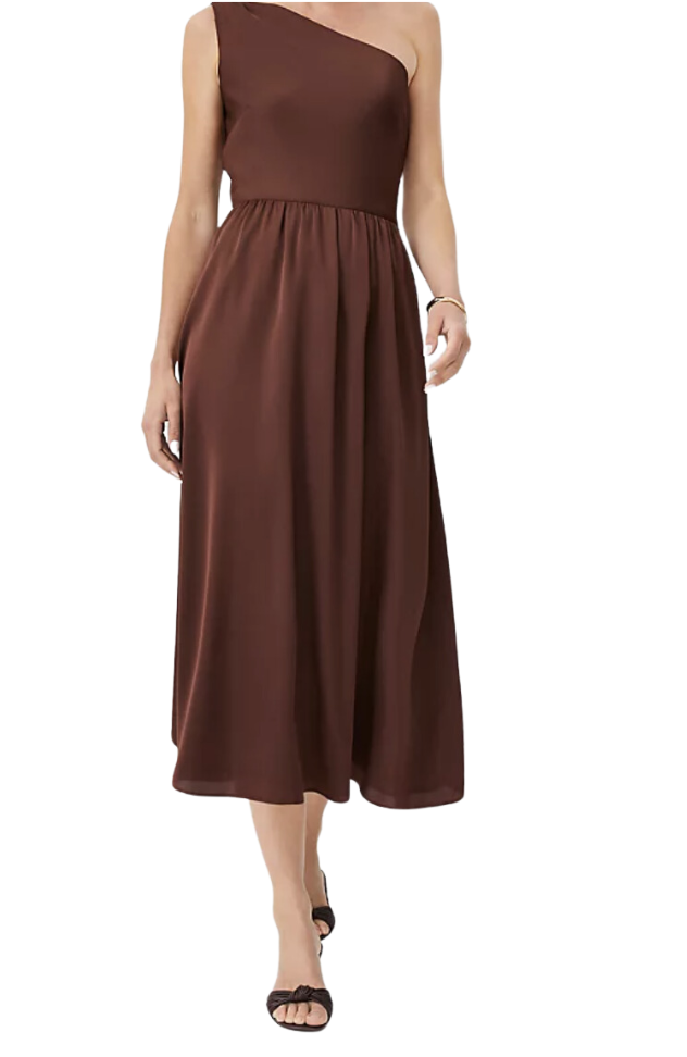 Shop the Perfect Fall Wedding Guest Dresses for Petites Shop the Perfect Fall Wedding Guest Dresses for Petites