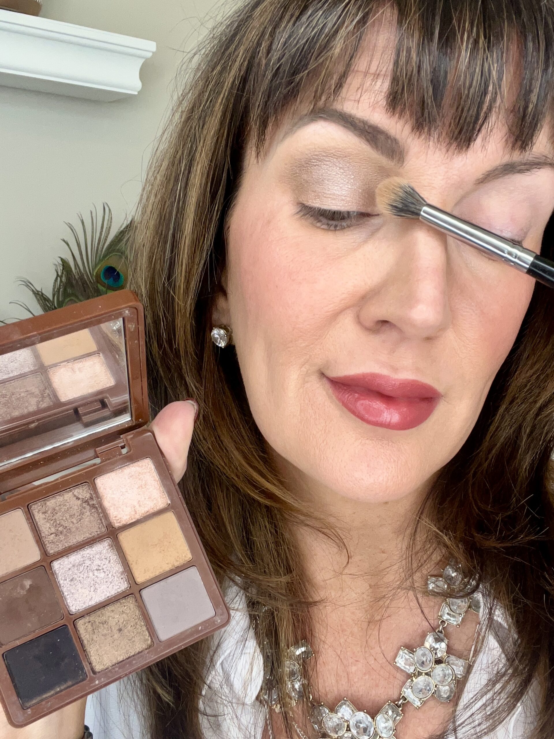 eye makeup 8 shimmery eyeshadow