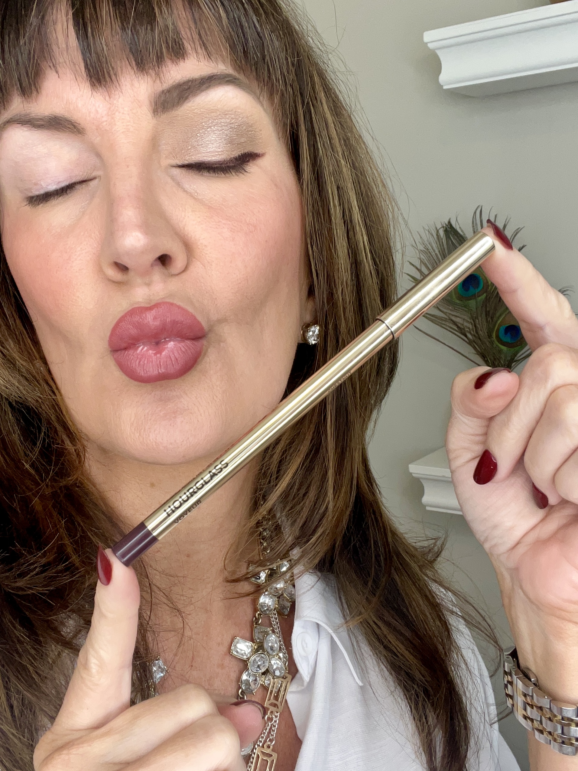 eye makeup 9 Aging Eye Makeup Mistakes