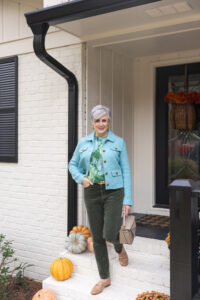 The Perfect Winter Duo: Cashmere Sweaters and Velvet Jeans