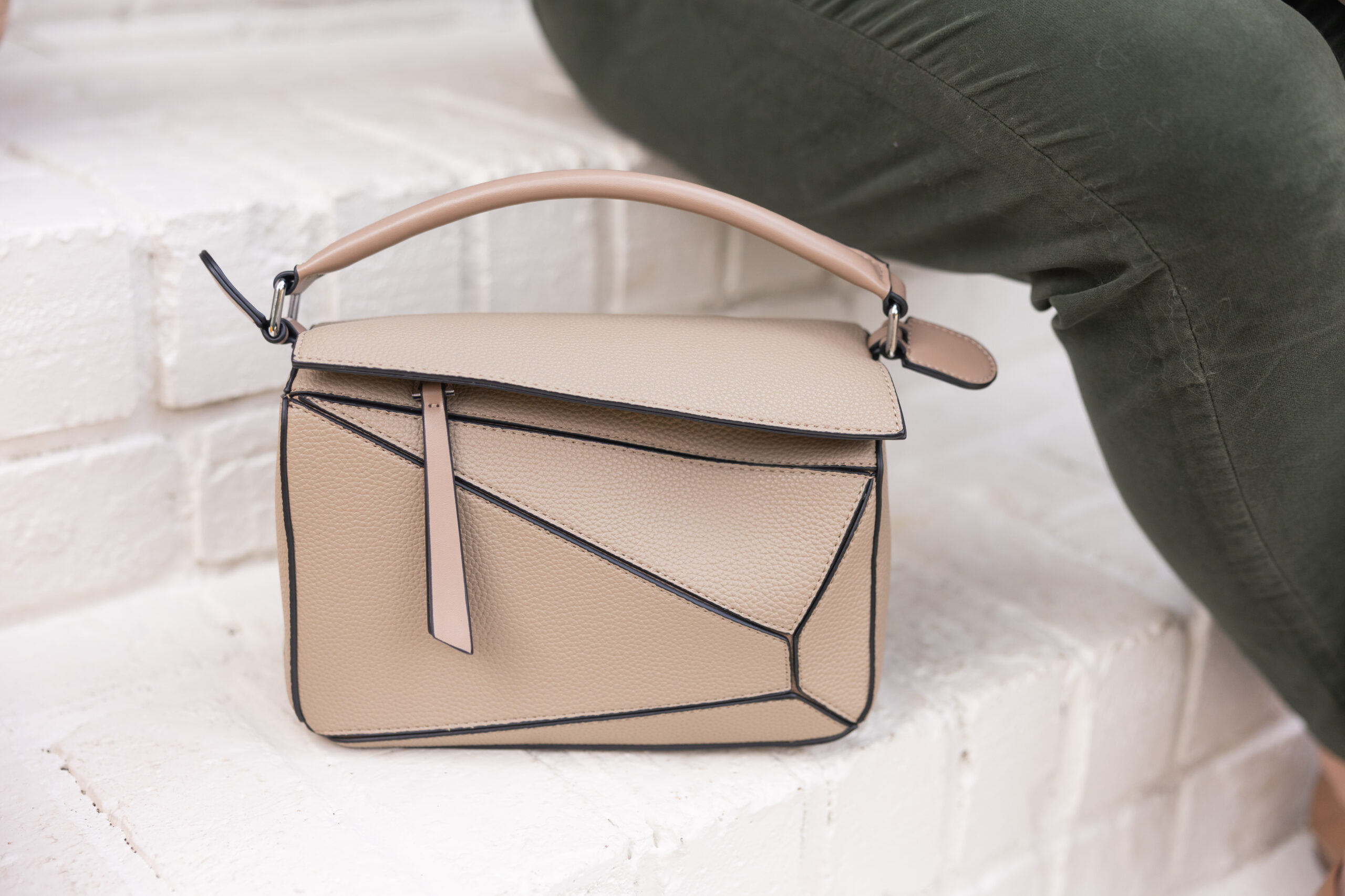Beth SAACA | November + December 2024 leather puzzle bag