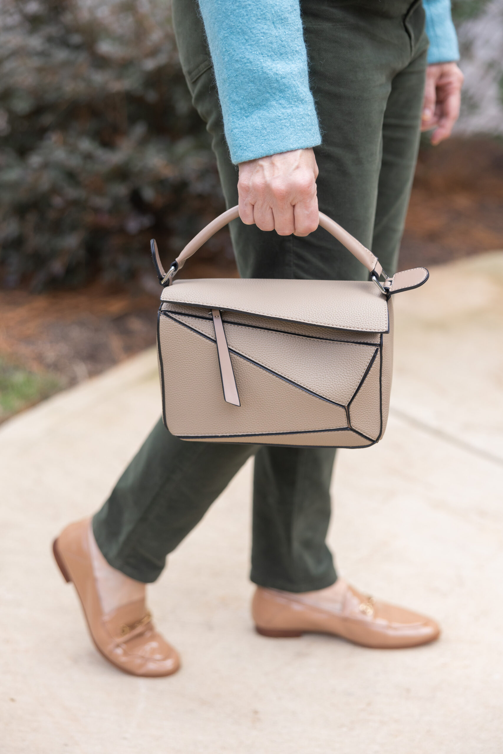 Beth SAACA | November + December 2024 leather handbag