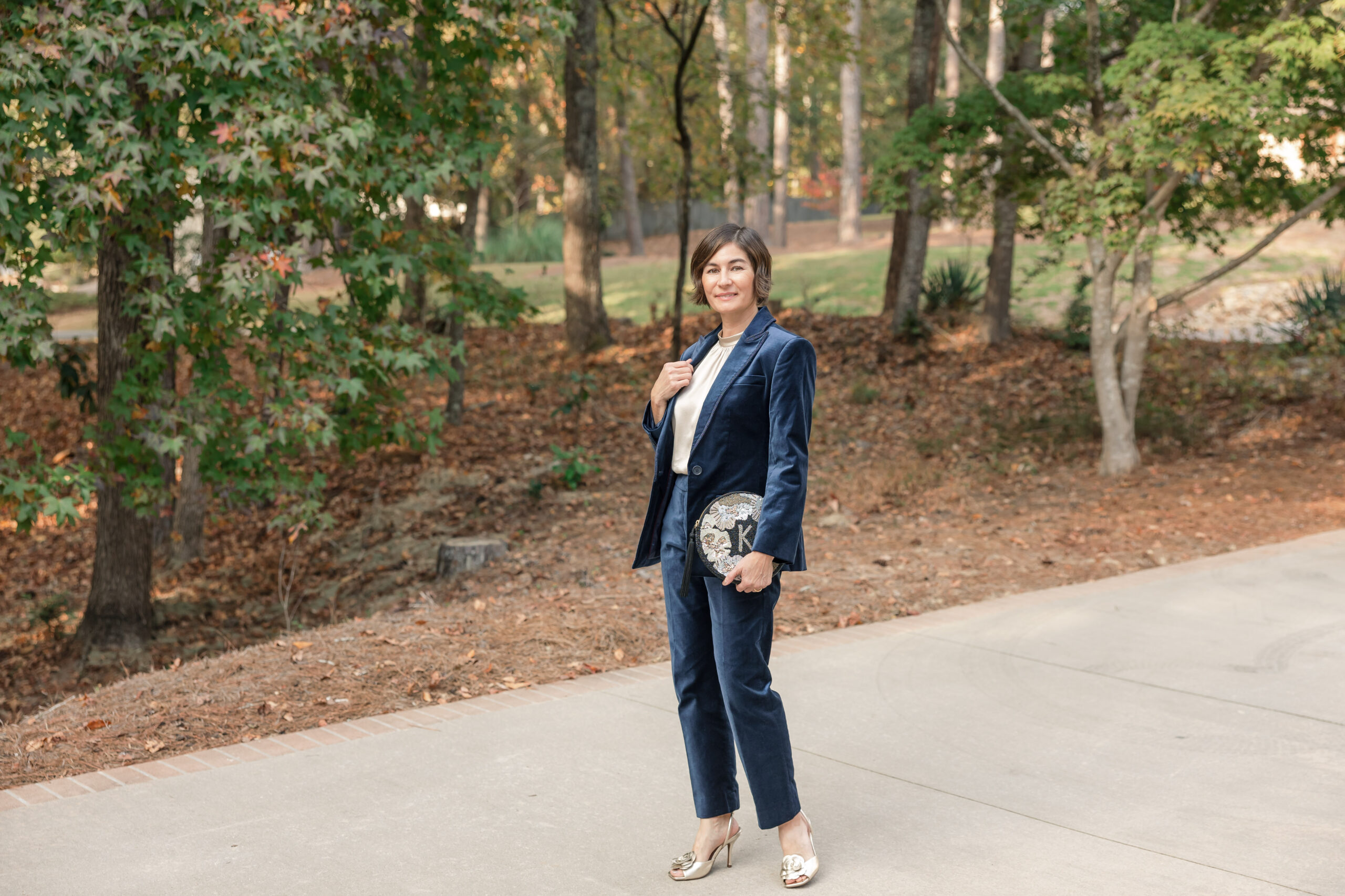Beth SAACA | August, Sept. & Oct. 2024 Velvet Outfit for the Holidays